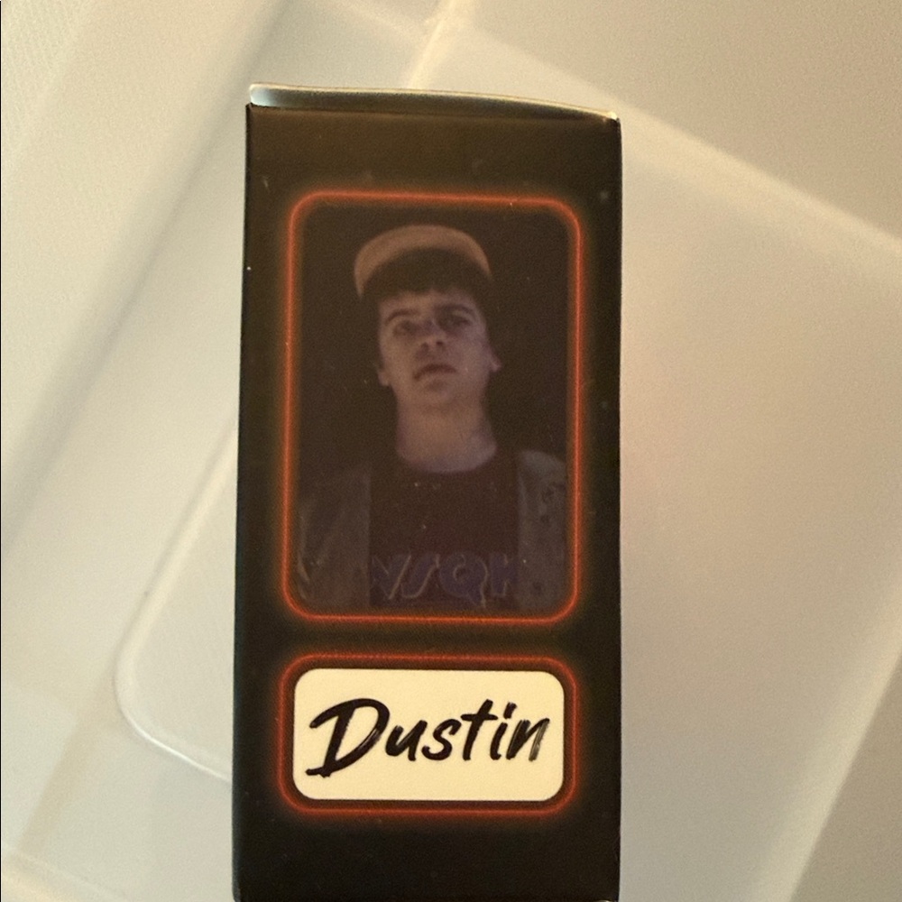 Starbucks Stranger Things DUSTIN Starbucks Bearista Topper RARE Latin Collection - Picture 4 of 6
